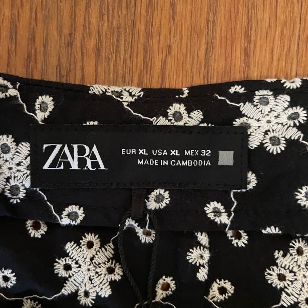 ZARA Black with White Floral Embroidery Wrapped Shorts